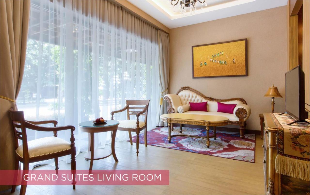 Ramada Suites By Wyndham Solo Kültér fotó